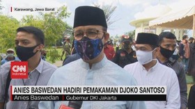 VIDEO: Anies Baswedan Hadiri Pemakaman Djoko Santoso