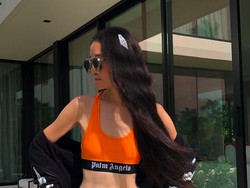Jawaban Vera Wang Usai Fotonya dengan Sport Bra Viral