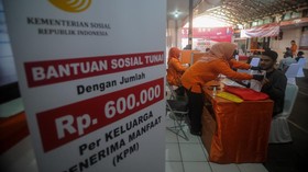 Bansos Tak Tepat Sasaran, Warga Rusak Kantor Desa di Serang