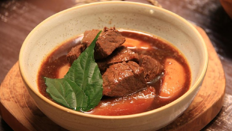 Semur daging