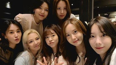 img-title Cara Unik SNSD Rayakan 5.000 Hari sejak Debut