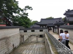 Changdeok, Salah Satu Istana Megah di Serial Kingdom