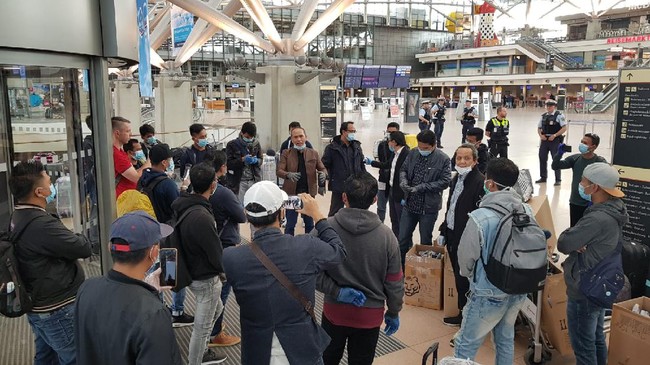 Pemulangan WNI Kru Kapal Pesiar di Jerman