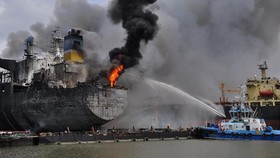Kebakaran Kapal Tanker Medan, 6 Korban Tewas Sulit Dikenali