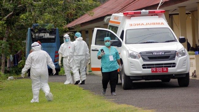 Wakil Wali Kota Probolinggo Mochammad Soufis Subri meninggal dunia pada Rabu (9/12), setelah sempat menjalani perawatan karena terinfeksi Covid-19.