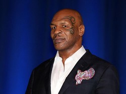 Mike Tyson Is Back! Kapan Naik Ring Lagi?