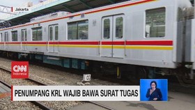 VIDEO: Penumpang KRL Wajib Bawa Surat Tugas