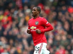 Gary Neville: Odion Ighalo Tak Layak Dibanderol Rp 368 M
