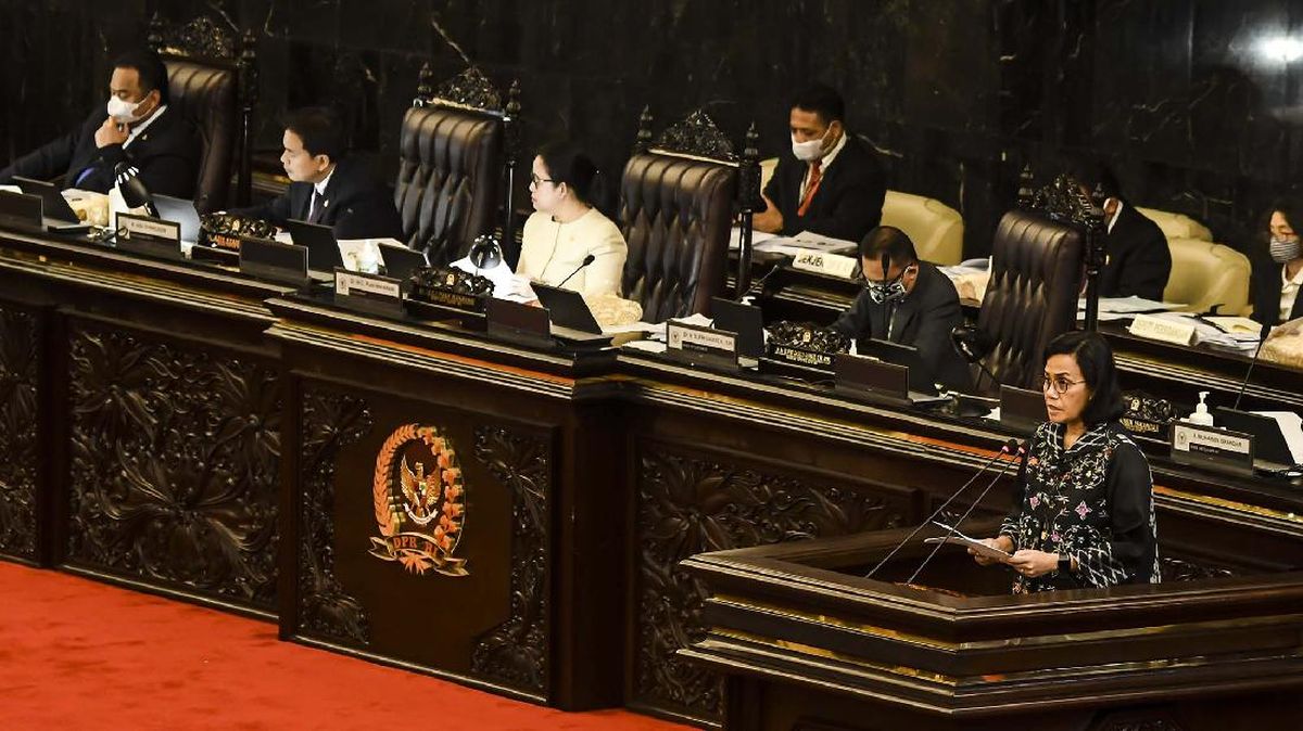 Sri Mulyani Patok Nilai Tukar Rupiah di Kisaran Rp16.900 Pada 2026