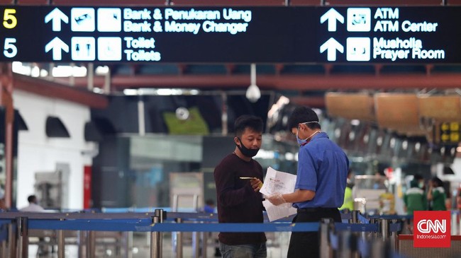 PT APII memprediksi puncak arus mudik libur Natal dan Tahun Baru di total 19 bandara di Indonesia terjadi H-2 Natal atau Rabu (23/12).