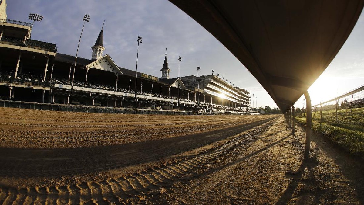 FOTO: Pacuan Kuda Kembali ke Churchill Downs Usai Pandemi