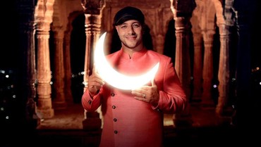 img-title Saksikan Wawancara Eksklusif Bersama Maher Zain Hanya di InsertLive!