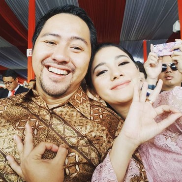 Selain Naysilla Mirdad, Ini 5 Artis yang Pacaran Beda Agama