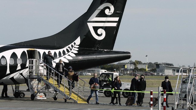 Selandia Baru berencana membuka gelembung perjalanan (travel bubble) dengan Australia mulai April 2021 yang tidak mengharuskan karantina selama dua minggu.