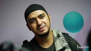 Cerita Ali Zainal Lemas Disuruh Banyak Berdoa Saat Istri Sakit Stroke