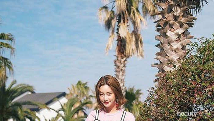 Jangan Shopping Mulu, Outfit Lama Bisa Hits Lagi dengan Fashion Hack Ini!