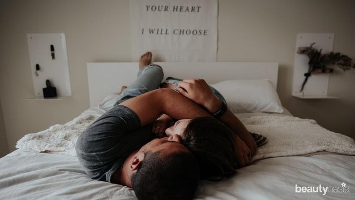 Jangan Sepelekan! Ini Manfaat Foreplay yang Tidak Boleh Dilewatkan Jangan Sepelekan! Ini Manfaat Foreplay yang Tidak Boleh Dilewatkan