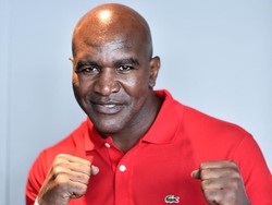 Evander Holyfield: Ayo Lawan Aku Lagi, Mike Tyson!