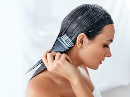 10 Urutan Hair Care Routine untuk Sehari-hari, Rambut Tetap Sehat dan Cantik