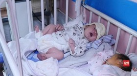VIDEO: RS Bersalin Kabul Diserang, Puluhan Bayi Dievakuasi
