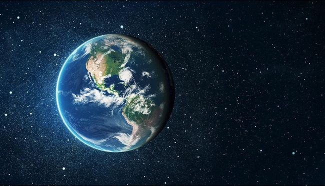 Atmosfer adalah lapisan udara yang menyelimuti bumi dan keberadaannya penting bagi kehidupan di bumi. Terdapat lima lapisan utama yang membentuk atmosfer.