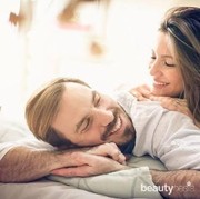 5 Gaya Bercinta yang Bikin Pria Tahan Lama di Ranjang