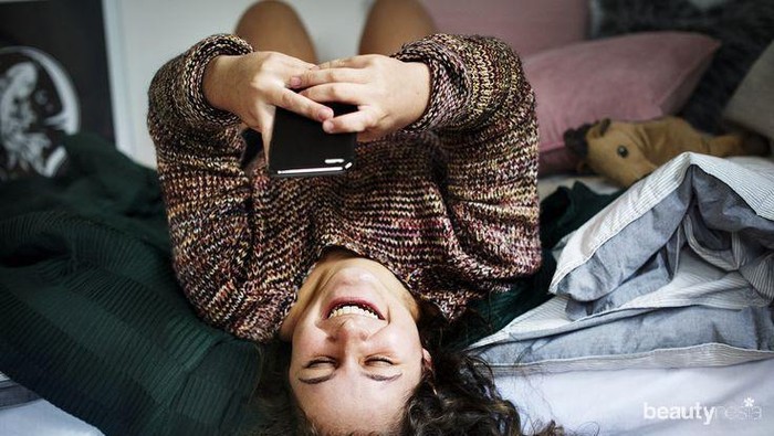 Kecanduan  Bermain Media Sosial? Coba Siasati dengan 4 Hal Ini