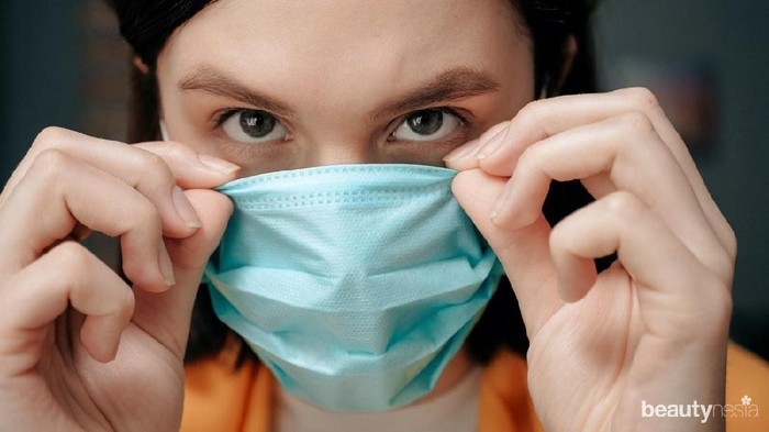 Duh! Kesalahan dalam Menggunakan Masker Ini Ternyata Bisa Menambah Risiko Penularan Virus