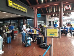 982 Penumpang Batik Air Terbang dari Terminal 2 Bandara Soetta Pagi Ini