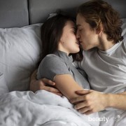 4 Hal Romantis yang Bisa Dilakukan Bareng Pasangan di Rumah