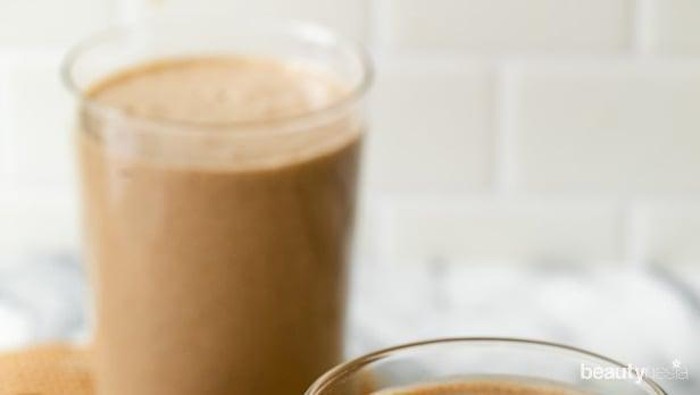 Sehat dan Menyegarkan! Yuk, Coba Resep Smoohie Kurma untuk Sahur