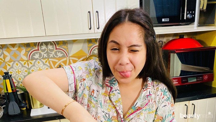 7 Artis dan Kreasi Masakannya Selama Pandemi Corona