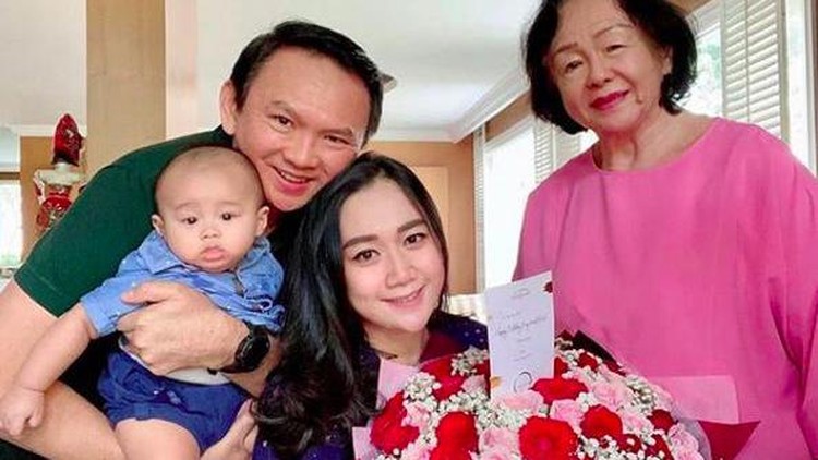 Ahok dan Puput Ahok dan Puput