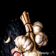 Gak Cuma Buat Masak, Berikut Manfaat Unik dari Bawang Putih