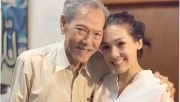 img-title Duka Pemain 'Dunia Terbalik' Atas Meninggalnya Henky Solaiman