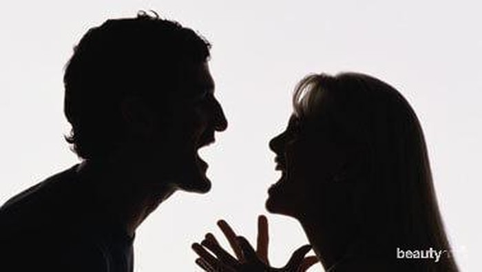 5 Langkah Untuk Bisa Keluar dari Hubungan yang Toxic