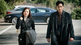 Review Drama: The World of the Married