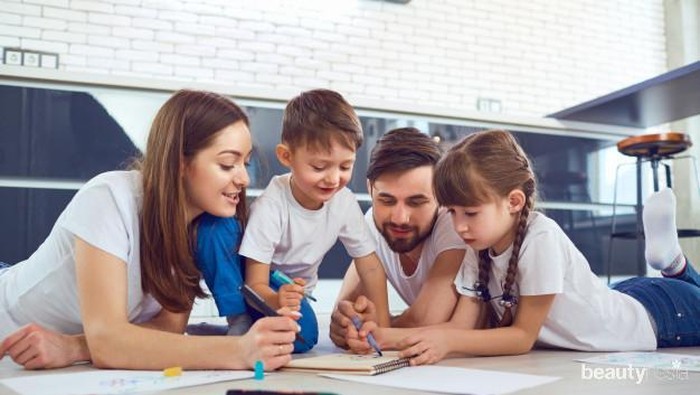 Tips Membantu Anak Belajar Selama di Rumah Aja Tips Membantu Anak Belajar Selama di Rumah Aja