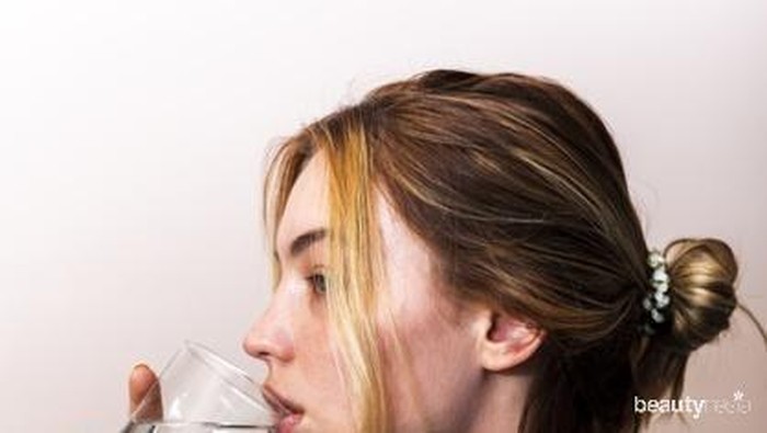 5 Waktu Paling Baik Untuk Mengonsumsi Air Putih