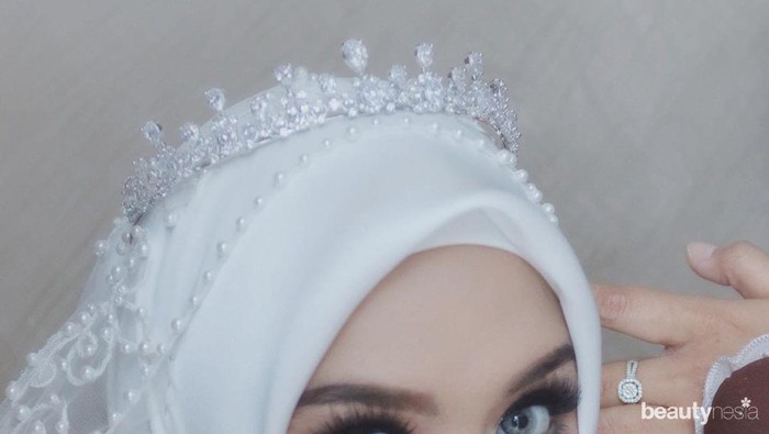 Menikah di Tengah Pandemi Corona, Vebby Palwinta Pakai Masker Hingga Gelar Virtual Kondangan