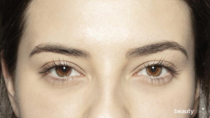 Gak Perlu Pensil Alis, Ini 5 Bahan Alami untuk Menebalkan Alis