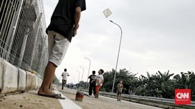 Musim Layangan, Kemenhub Minta Warga Tak Main Dekat Bandara