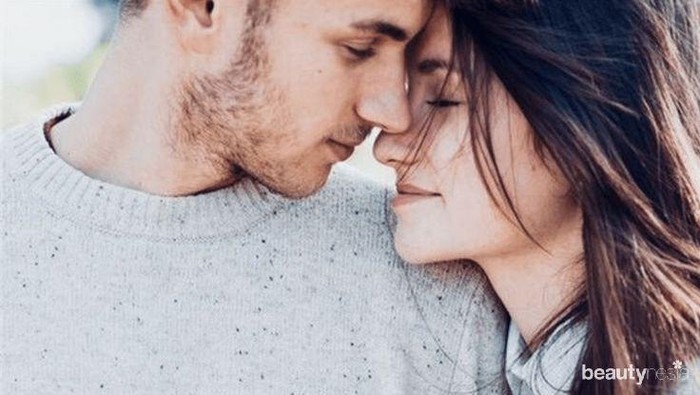 Ingin Hubungan Asmara Awet dan Mesra? Yuk, Belajar 4 Sikap Penting Ini!