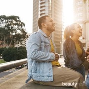 Selalu Ditunggu Saat Ngumpul, Ini Zodiak Paling Positif dan Disenangi Banyak Orang