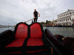 Venesia Buka Loker Pendayung Gondola, Gajinya Fantastis Rp 2,5 Miliar