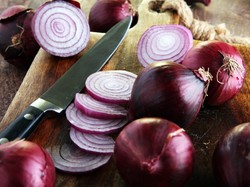14 Manfaat Bawang Merah Mentah Bagi Kesehatan