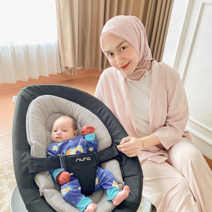 <p>5. Melody Prima   Pada 15 Maret 2020, anak kedua pesinetron Melody Prima lahir dengan proses kelahiran normal. Bayi berjenis kelamin laki-laki itu diberi nama Muhammad Raffasya Arshaka Setiyadi, atau dipanggil Raffa. (Foto: Instagram melodyprima)</p>