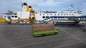 Truk Tercebur di Pelabuhan Merak, Polisi Sebut Masalah Gas