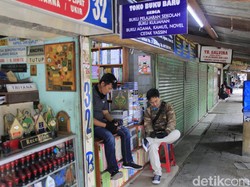 Menengok Pasar Buku Palasari yang Mati Suri Akibat Pandemi Corona