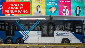 VIDEO: Tiap Senin Pagi Bus Gratis Bantu Angkut Pelanggan KRL